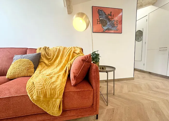 Apartman Elegant Mansarde-place Du Pin *